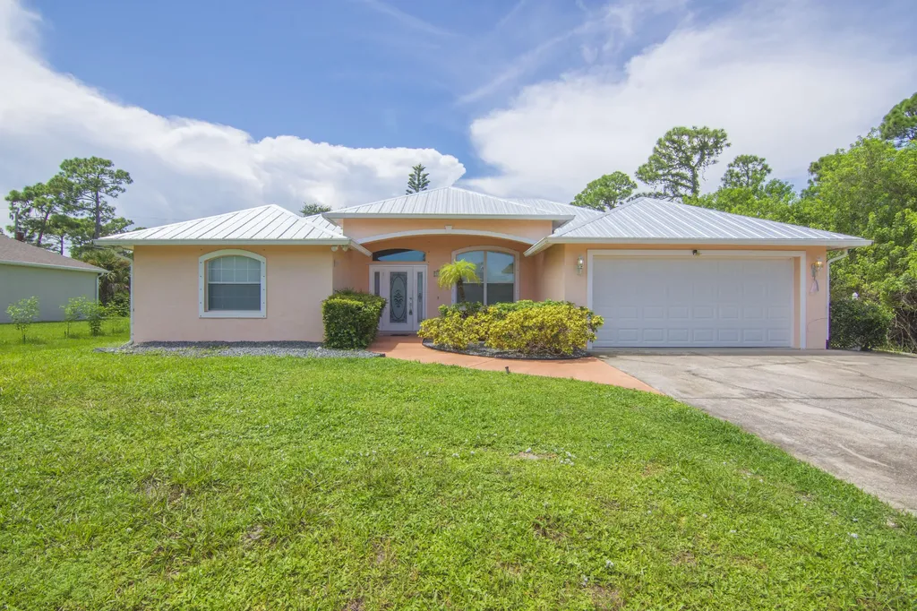 1456 Schumann Drive Sebastian FL 32958