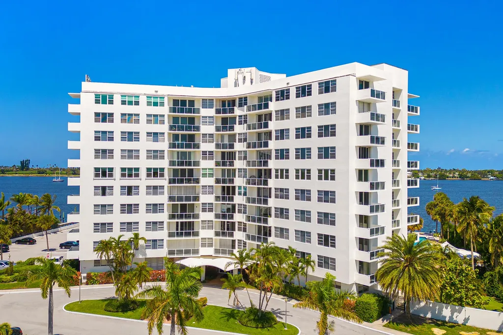 2800 N Flagler Drive West Palm Beach FL 33407