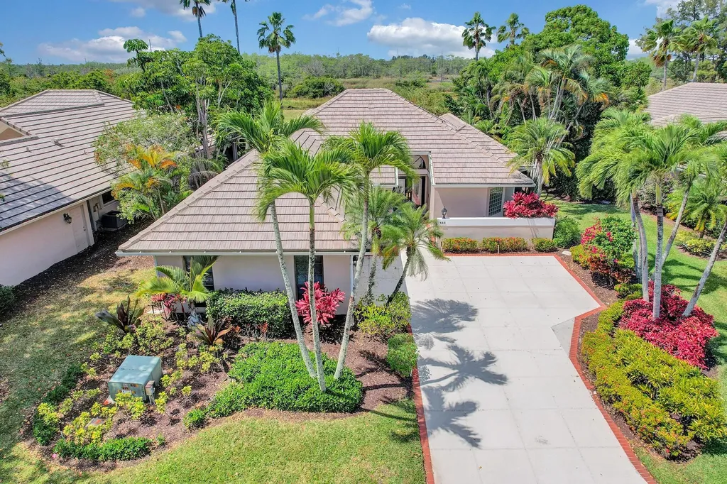 133 Coventry Place Palm Beach Gardens FL 33418