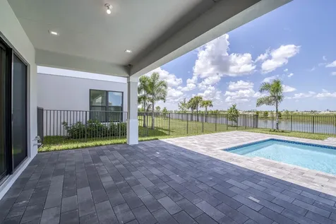 13199 Feathering Way Palm Beach Gardens FL 33412