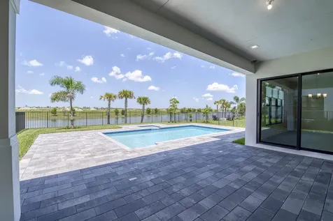 13199 Feathering Way Palm Beach Gardens FL 33412
