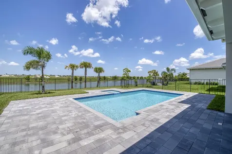 13199 Feathering Way Palm Beach Gardens FL 33412