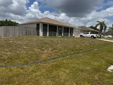 4582 Sw Floral Street Port Saint Lucie FL 34953