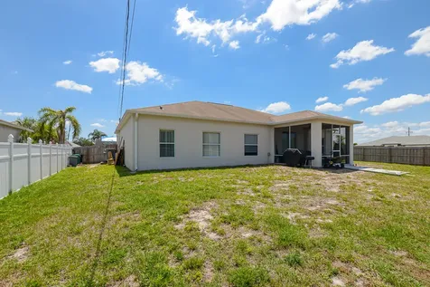 4582 Sw Floral Street Port Saint Lucie FL 34953