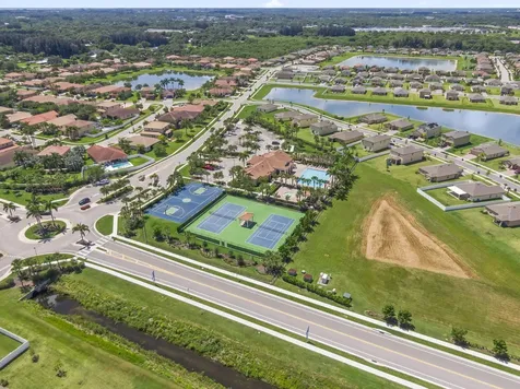 4235 Troon Place Fort Pierce FL 34947