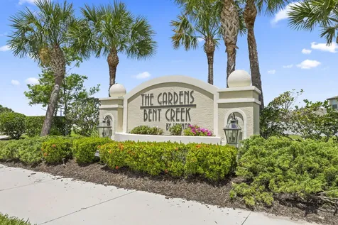 4235 Troon Place Fort Pierce FL 34947