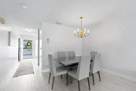 8753 Bella Vista Drive Boca Raton FL 33433