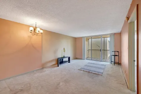 3301 Nw 47th Terrace Lauderdale Lakes FL 33319
