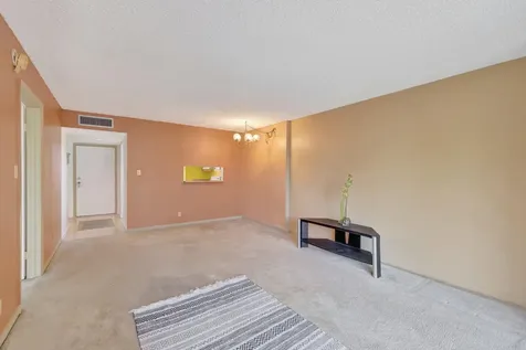 3301 Nw 47th Terrace Lauderdale Lakes FL 33319