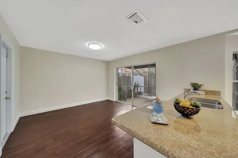 10572 Lake Jasmine Drive Boca Raton FL 33498