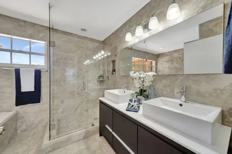 10572 Lake Jasmine Drive Boca Raton FL 33498