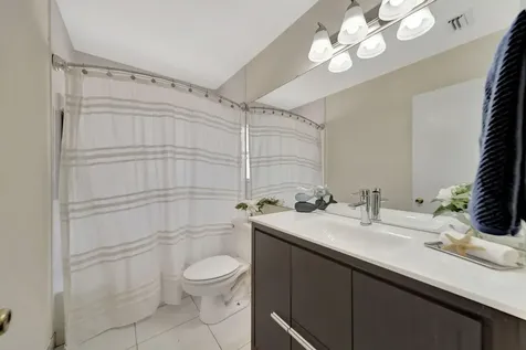 10572 Lake Jasmine Drive Boca Raton FL 33498