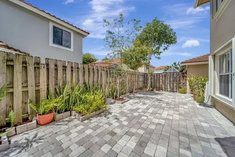 10572 Lake Jasmine Drive Boca Raton FL 33498