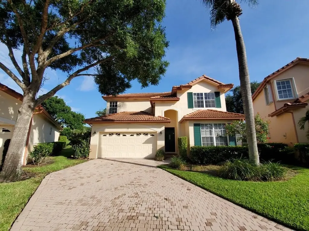 46 Pinnacle Cove Palm Beach Gardens FL 33418