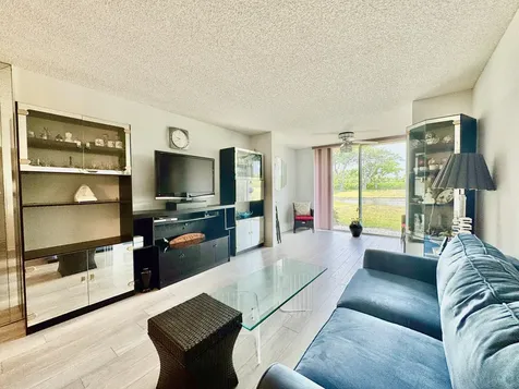 7145 Huntington Lane Delray Beach FL 33446