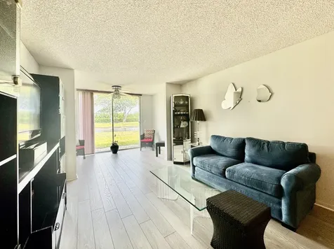 7145 Huntington Lane Delray Beach FL 33446