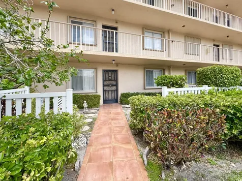 7145 Huntington Lane Delray Beach FL 33446