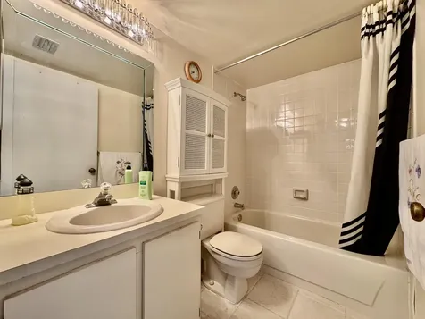 7145 Huntington Lane Delray Beach FL 33446