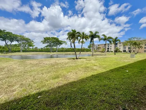 7145 Huntington Lane Delray Beach FL 33446
