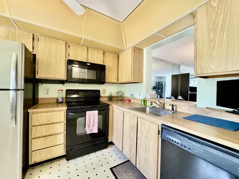 7145 Huntington Lane Delray Beach FL 33446