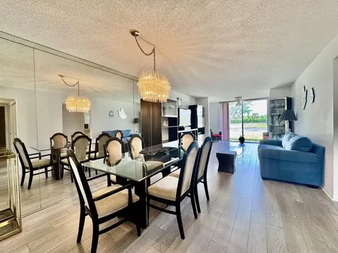 7145 Huntington Lane Delray Beach FL 33446