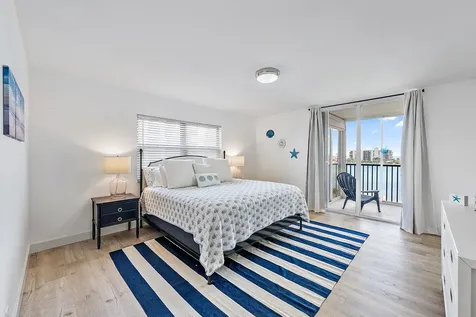 19800 Sandpointe Bay Drive Tequesta FL 33469