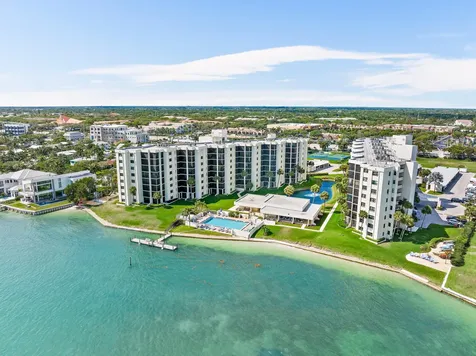 19800 Sandpointe Bay Drive Tequesta FL 33469