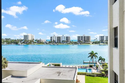 19800 Sandpointe Bay Drive Tequesta FL 33469