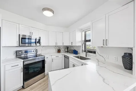 19800 Sandpointe Bay Drive Tequesta FL 33469