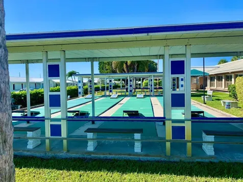 1113 Lake Terrace Boynton Beach FL 33426