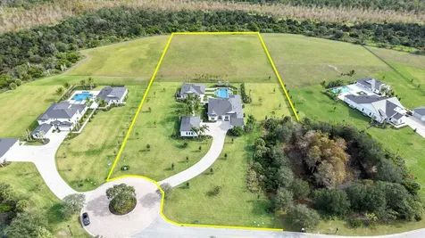 19599 Se Turnbridge Drive Jupiter FL 33458