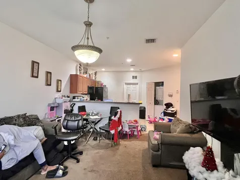 2010 Freeport Lane Riviera Beach FL 33404