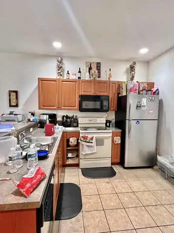 2010 Freeport Lane Riviera Beach FL 33404
