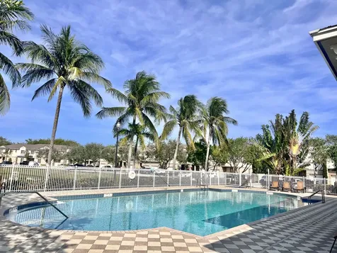 2010 Freeport Lane Riviera Beach FL 33404