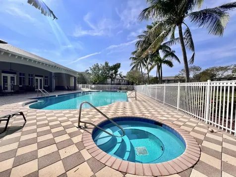 2010 Freeport Lane Riviera Beach FL 33404