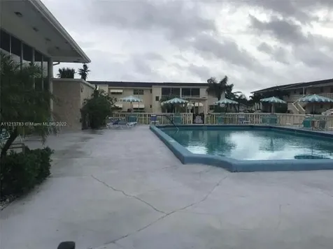 2214 NE 1st Way Boynton Beach FL 33435