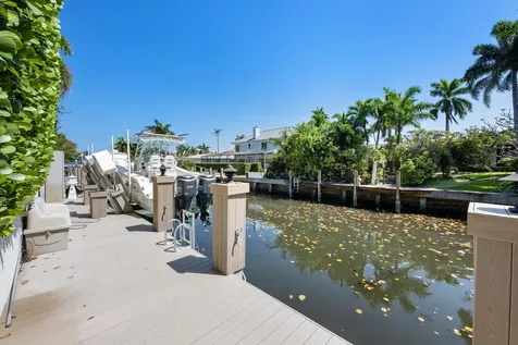 712 Ne 71st Street Boca Raton FL 33487