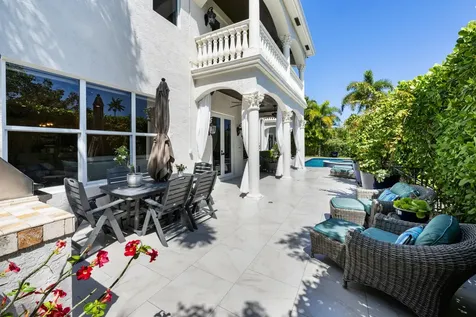 712 Ne 71st Street Boca Raton FL 33487