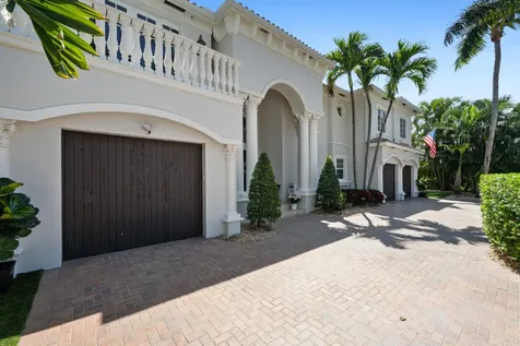 712 Ne 71st Street Boca Raton FL 33487