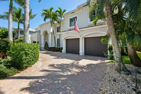 712 Ne 71st Street Boca Raton FL 33487