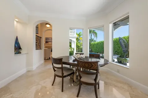 712 Ne 71st Street Boca Raton FL 33487