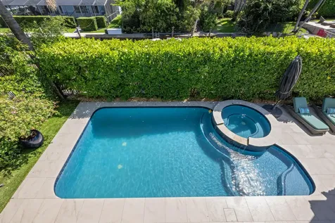 712 Ne 71st Street Boca Raton FL 33487