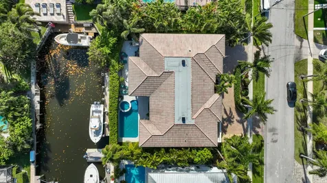 712 Ne 71st Street Boca Raton FL 33487