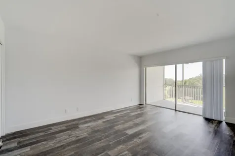 3050 N Palm Aire Drive Pompano Beach FL 33069