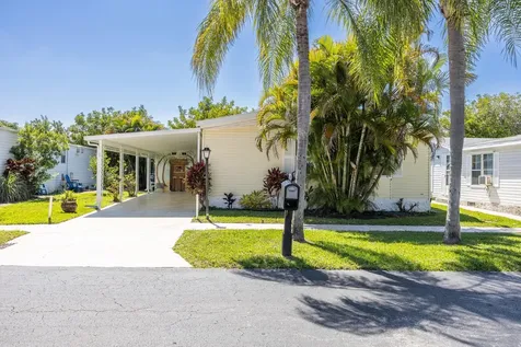 6519 Nw 32nd Avenue Coconut Creek FL 33073
