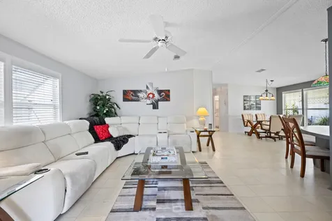 6519 Nw 32nd Avenue Coconut Creek FL 33073