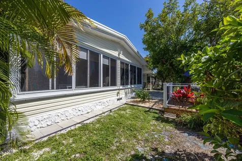 6519 Nw 32nd Avenue Coconut Creek FL 33073