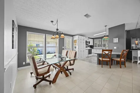 6519 Nw 32nd Avenue Coconut Creek FL 33073