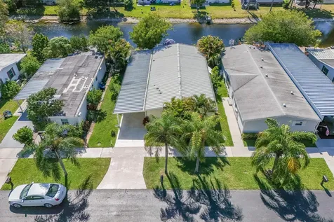 6519 Nw 32nd Avenue Coconut Creek FL 33073