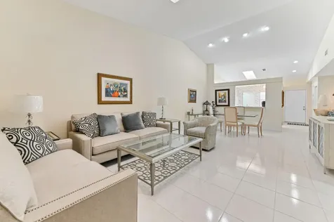 6040 Waldwick Circle Delray Beach FL 33484